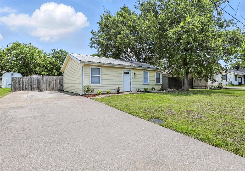 Burleson, TX 76028,216 N Dobson Street