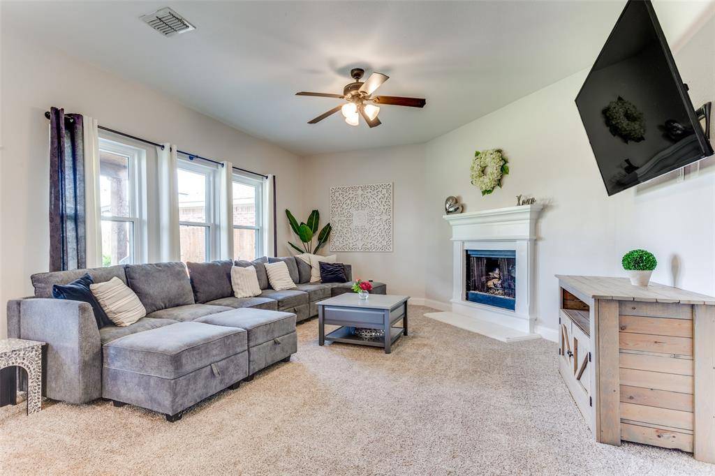 Wylie, TX 75098,207 Creekview Drive