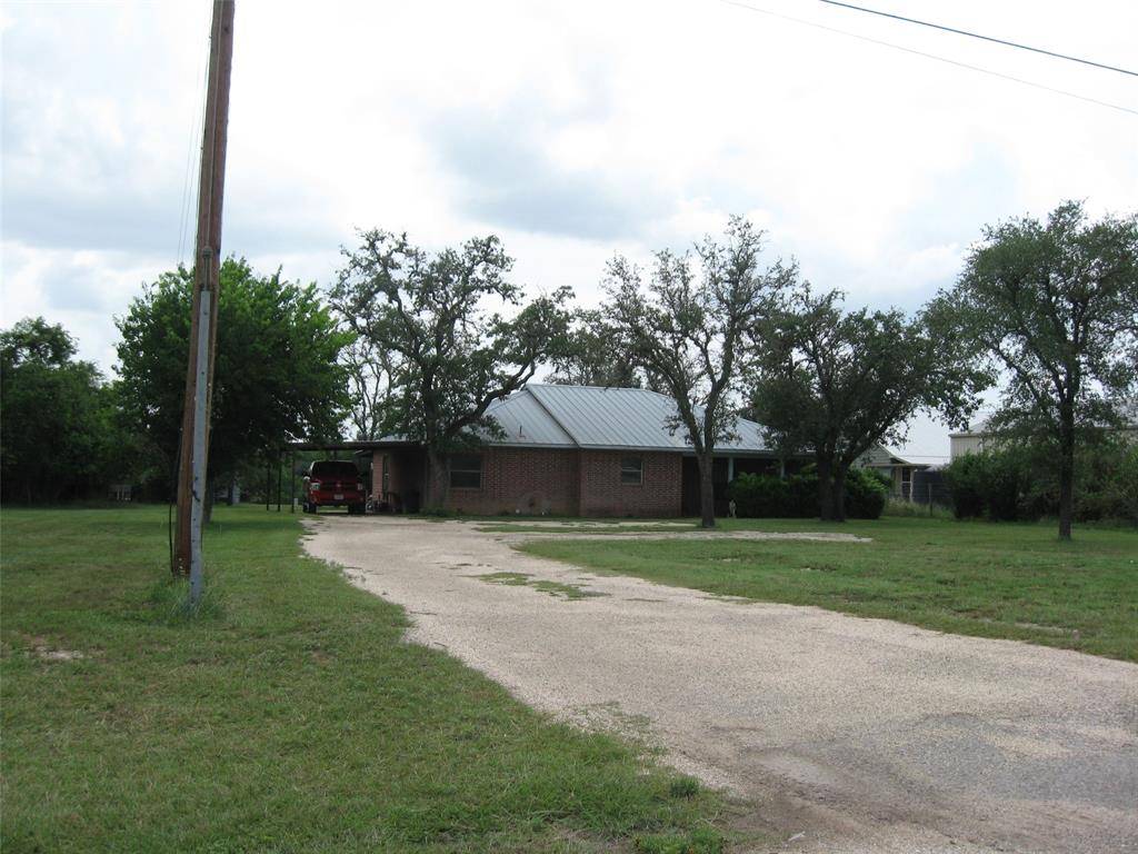 Bandera, TX 78003,4121 State Highway 173 N