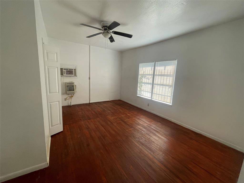 Wichita Falls, TX 76309,2122 Avenue G