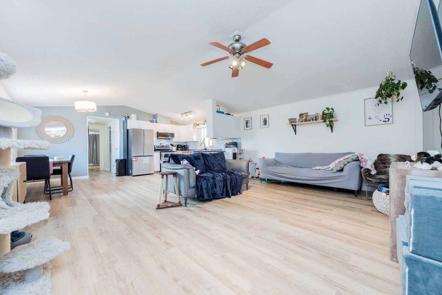 Clairmont, AB T0H 0W3,9507 111 AVE