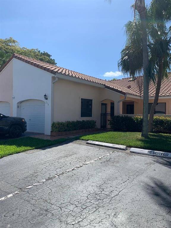 Aventura, FL 33180,21236 Harbor Way #273