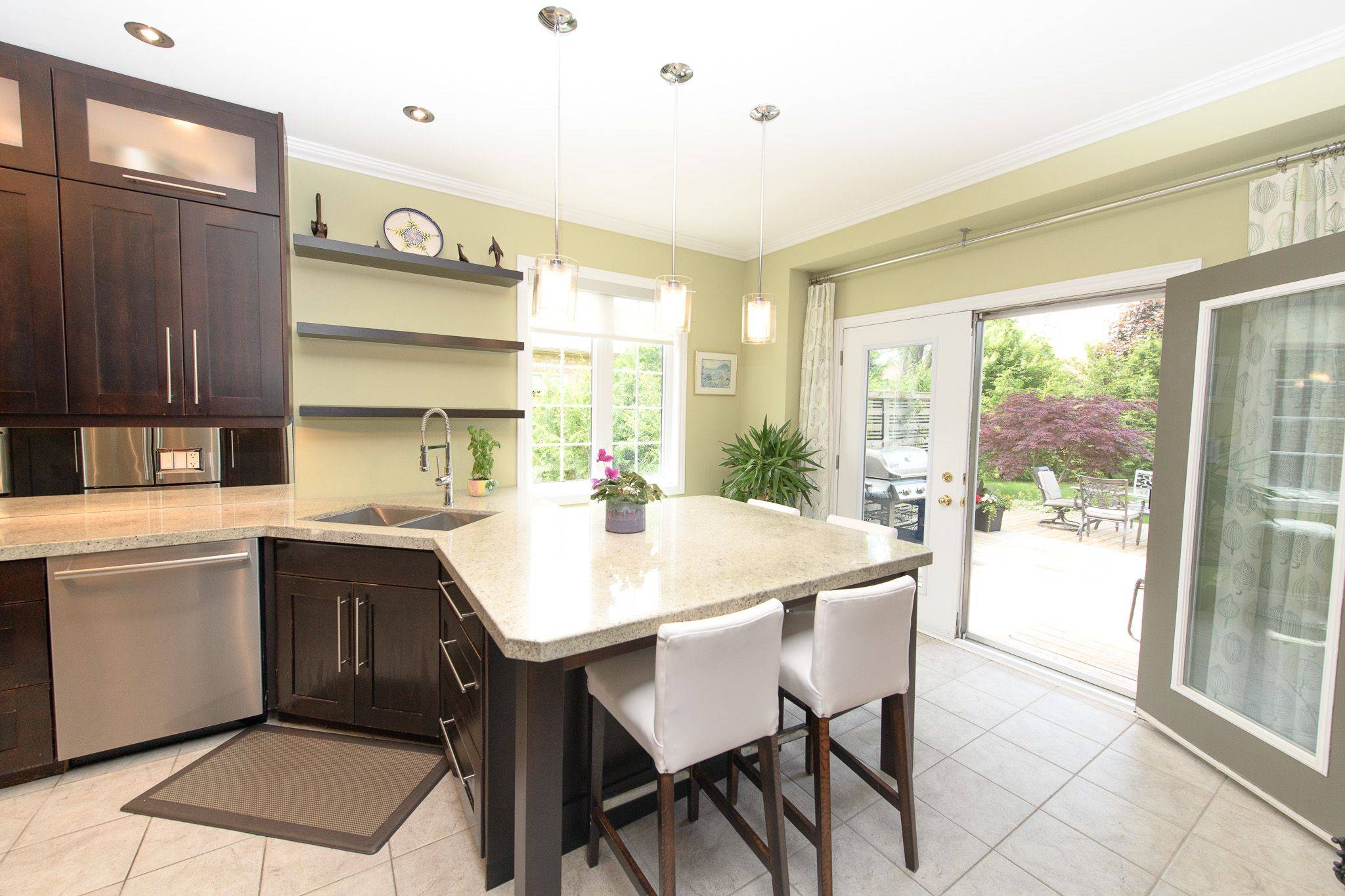 Collingwood, ON L9Y 0A8,22 Kells CRES