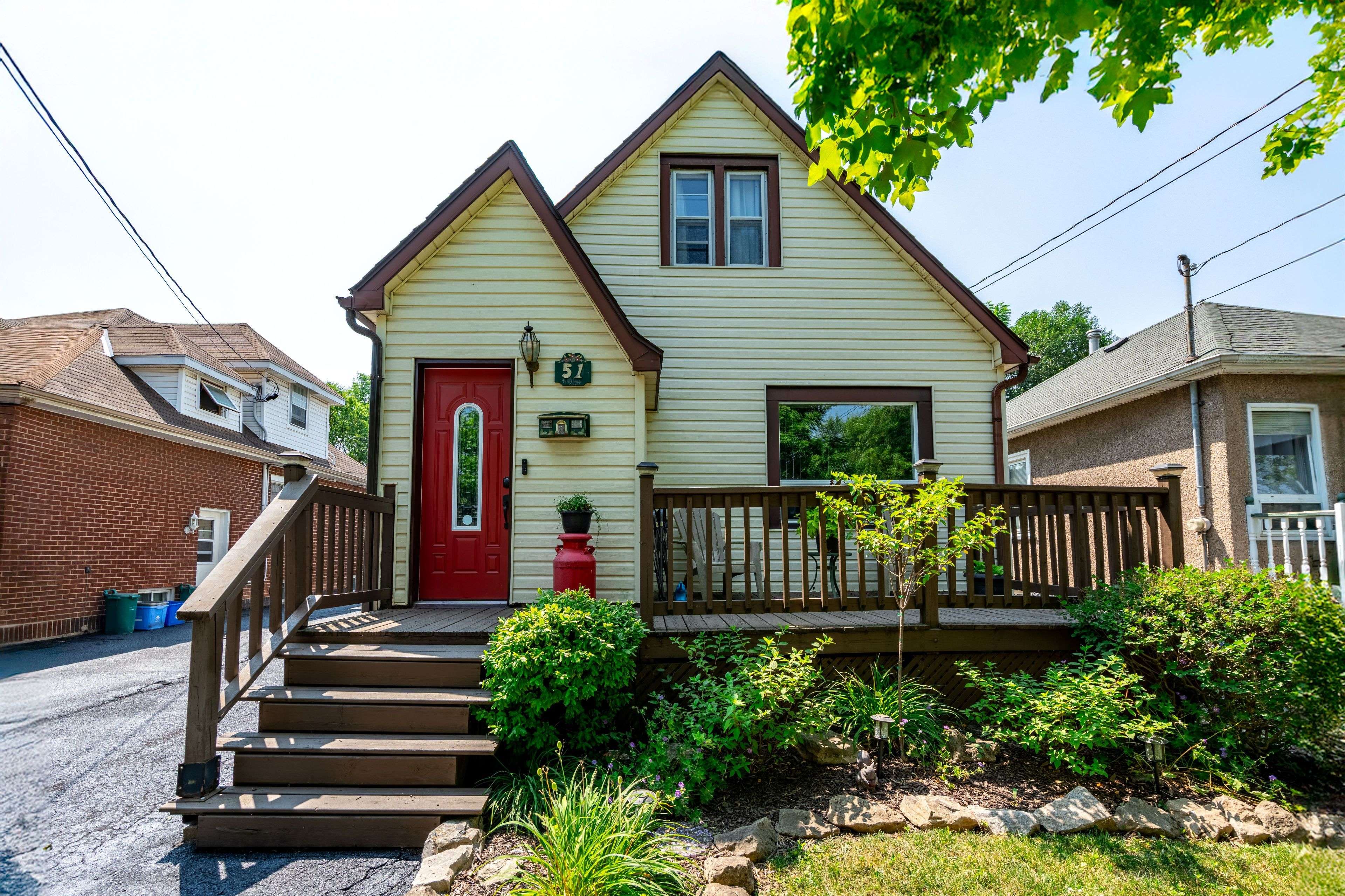 Welland, ON L3B 1R4,51 Wallace AVE S