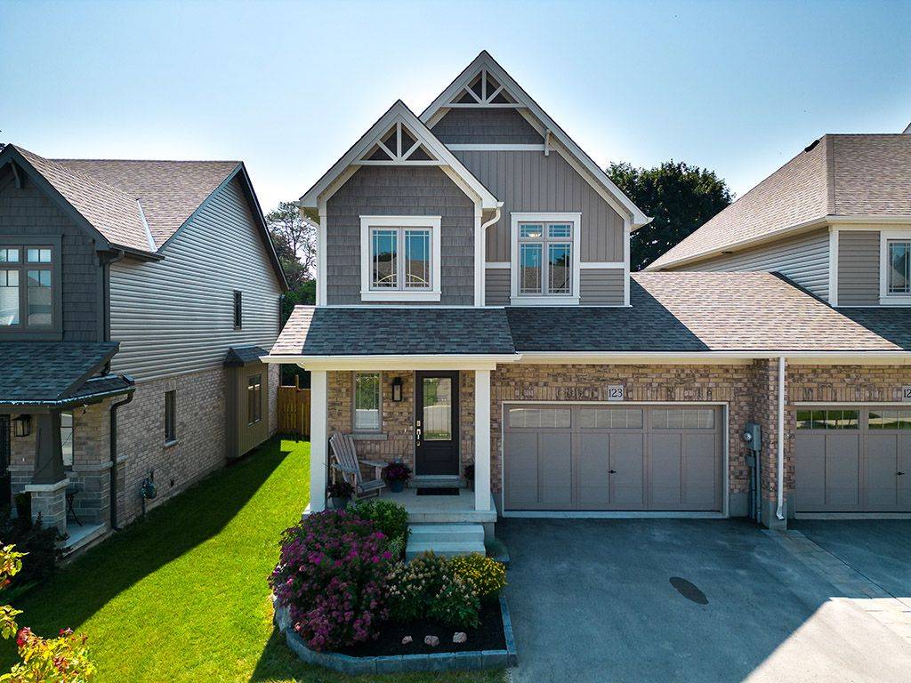 Grey Highlands, ON N0C 1H0,123 Mullin ST