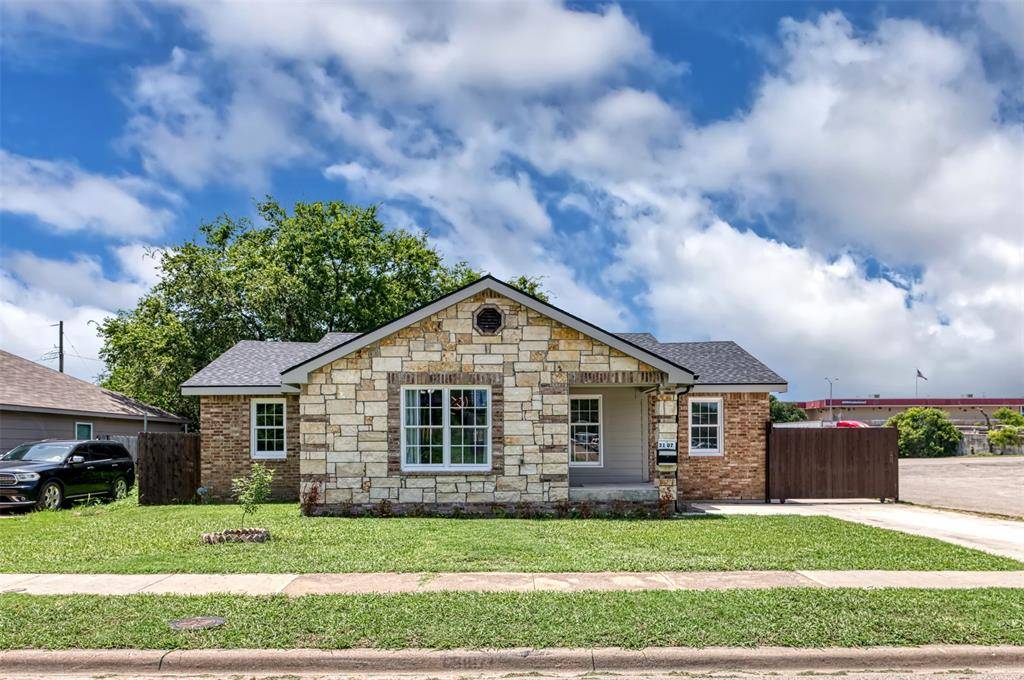 Dallas, TX 75216,3107 Biglow Drive