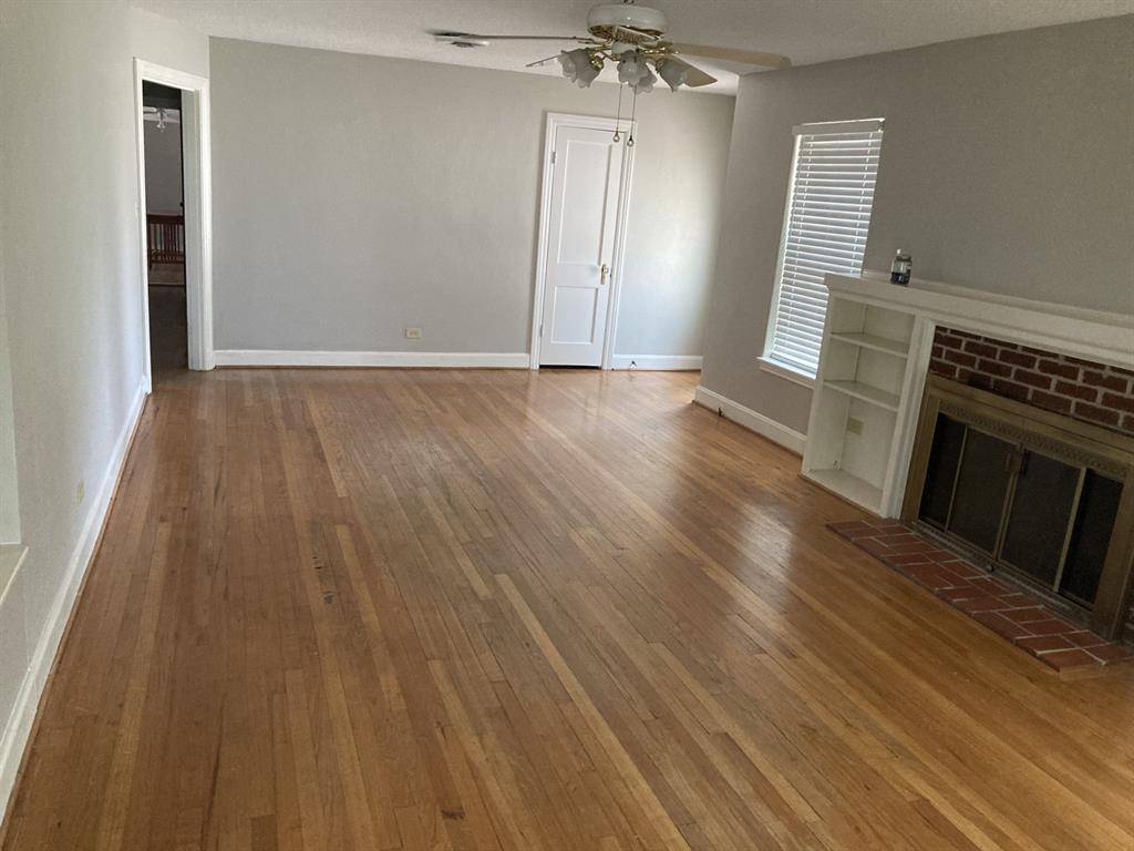 Graham, TX 76450,1101 Cherry Street