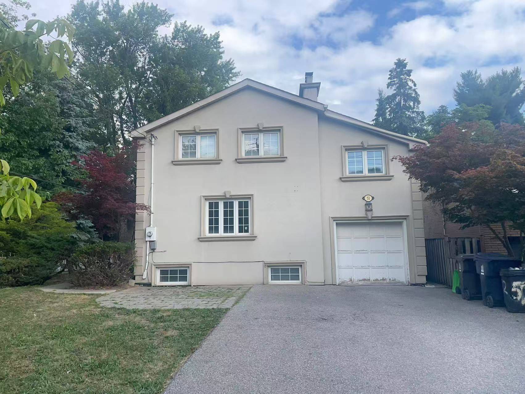 Toronto C14, ON M2N 3T4,52 Empress AVE