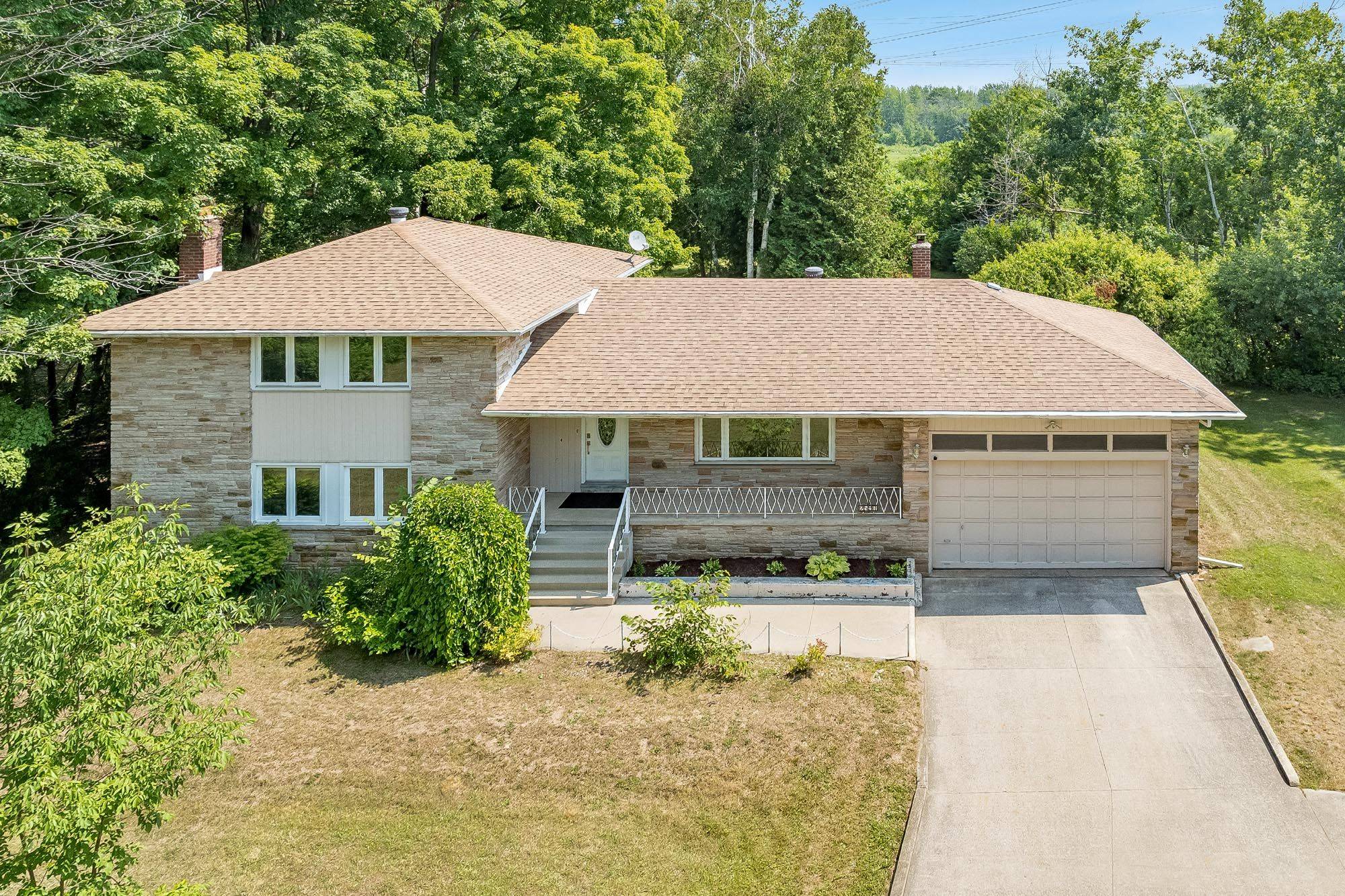 Springwater, ON L9X 1C7,2597 George Johnston RD