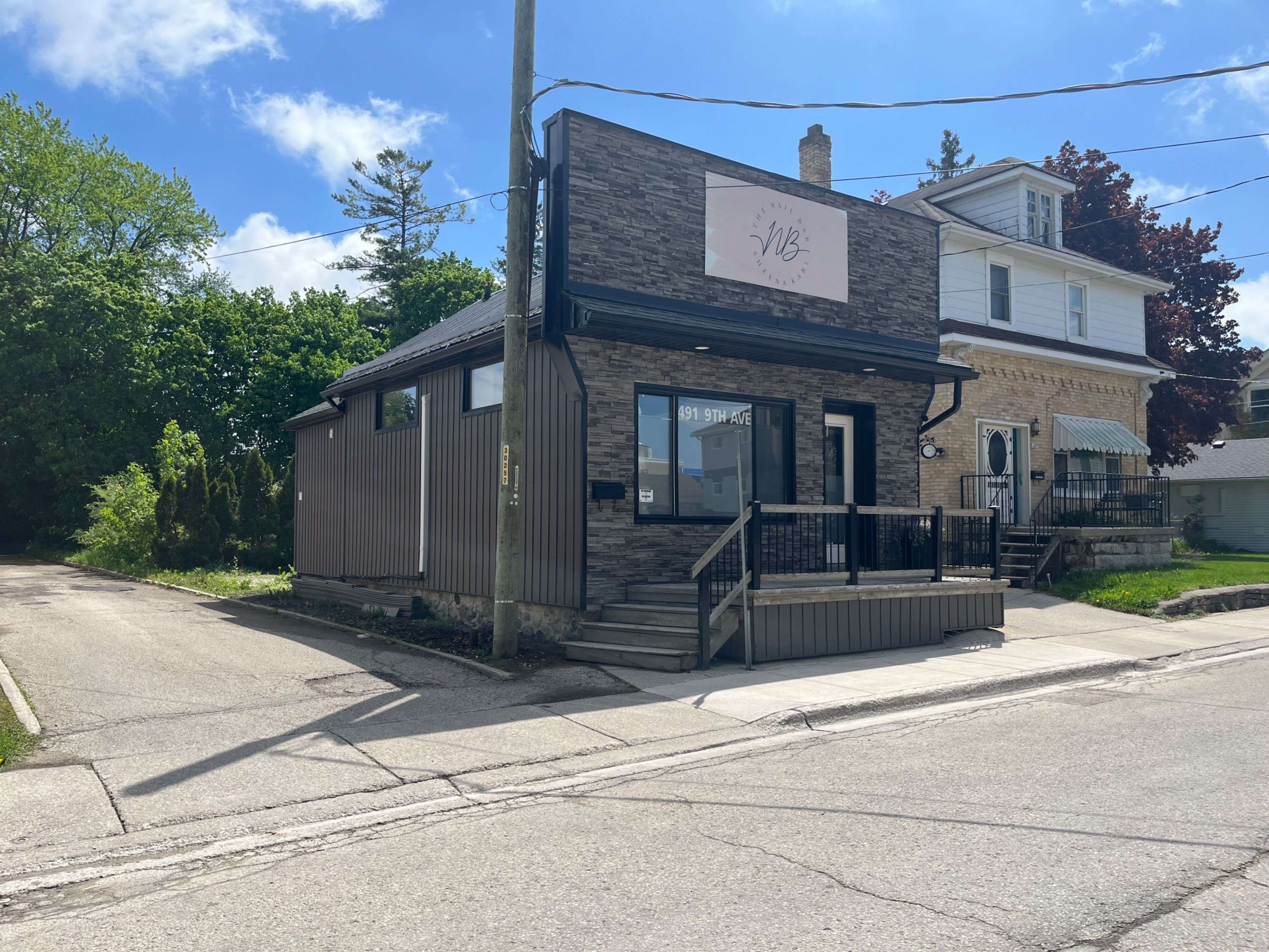 Hanover, ON N4N 2M4,491 9TH AVE N