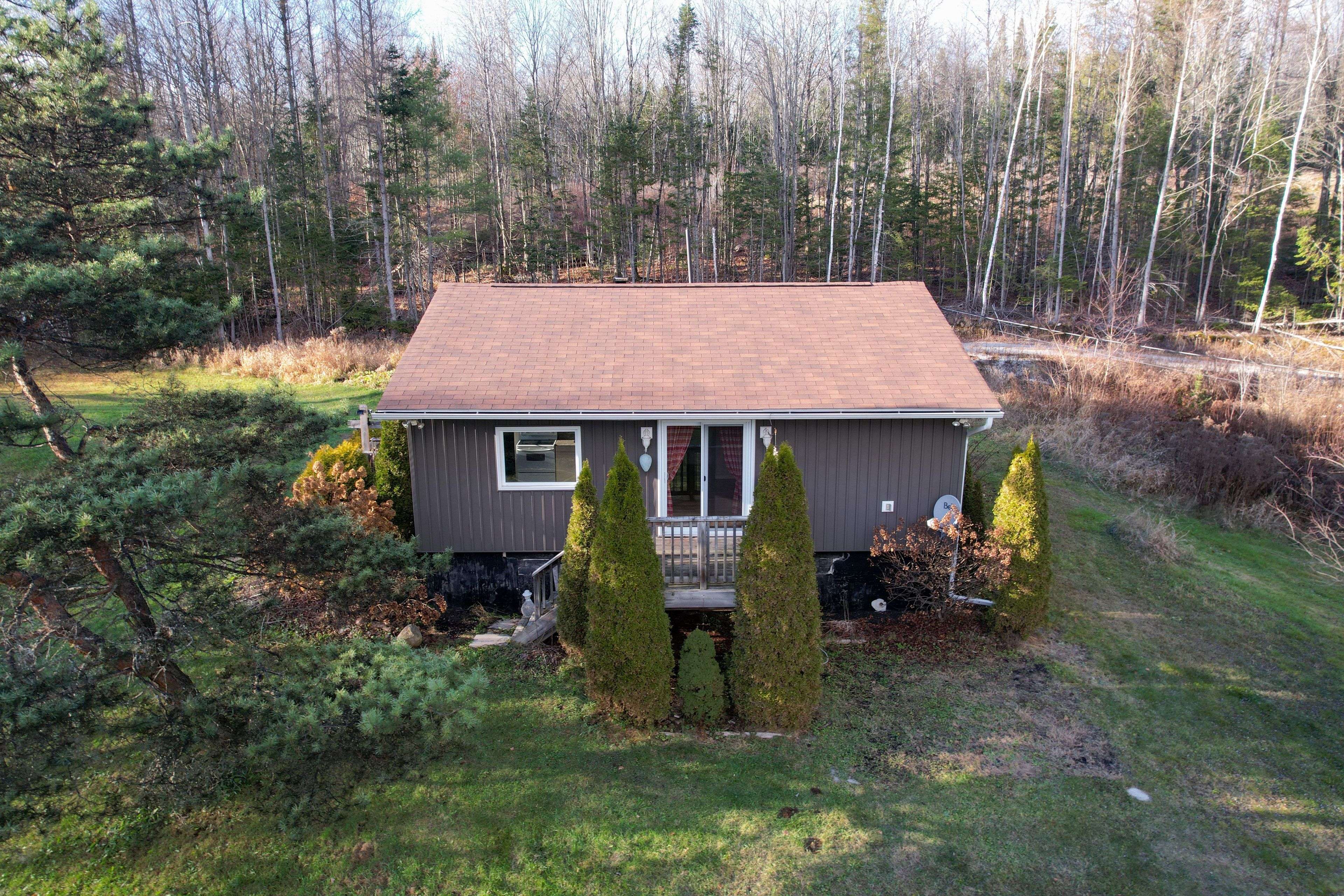 Highlands East, ON K0M 1R0,1047 Donroy RD