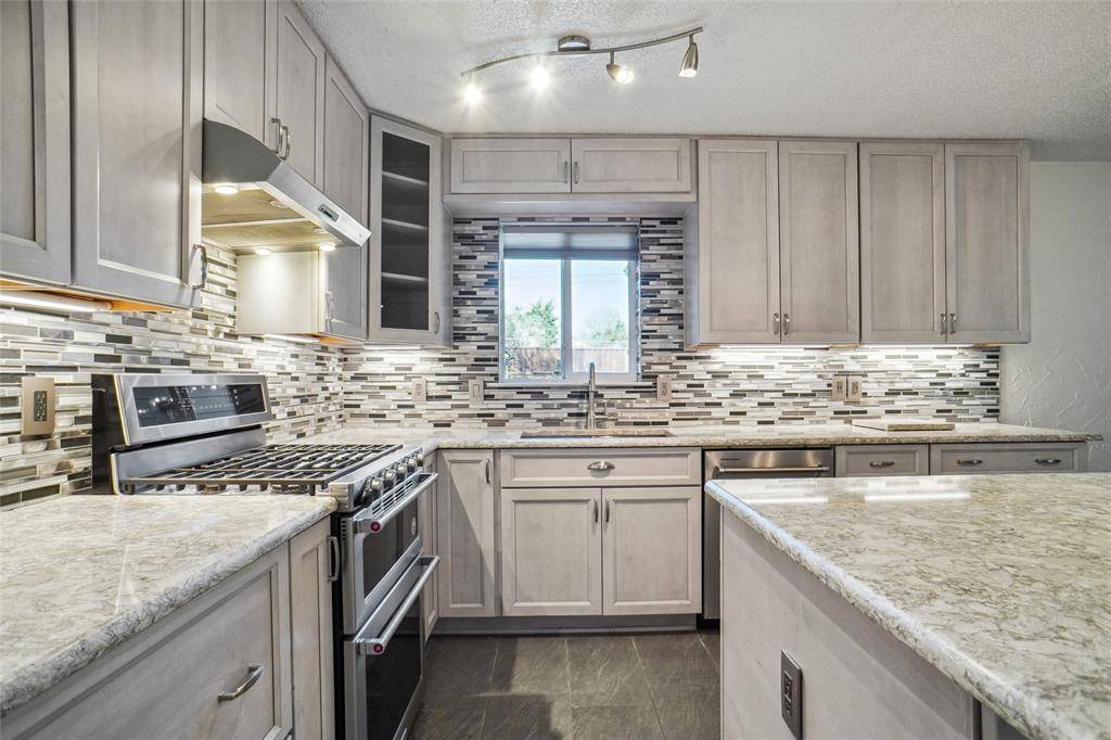 Garland, TX 75042,1401 Greentree Lane