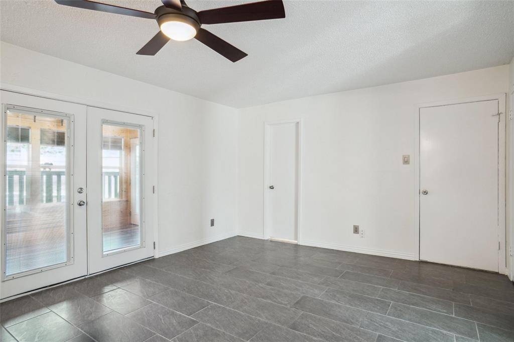 Garland, TX 75042,1401 Greentree Lane
