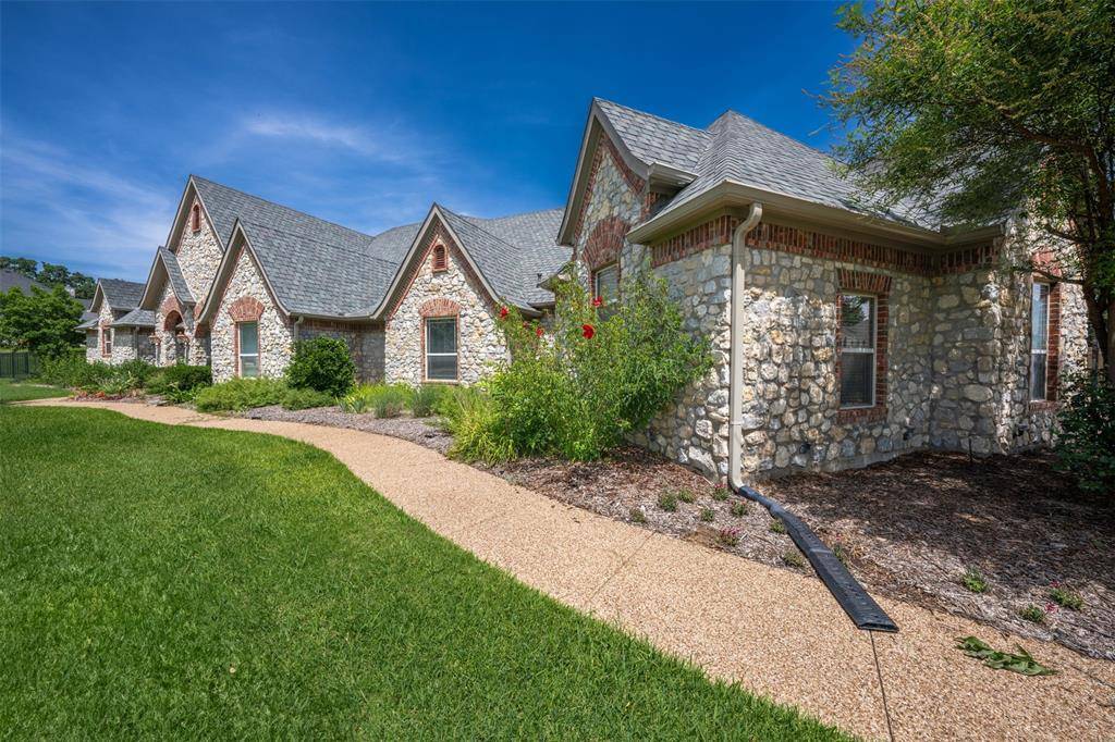 Mansfield, TX 76063,7509 Wooded Acres Trail