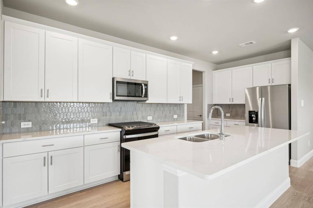 Princeton, TX 75071,813 Easthill Drive
