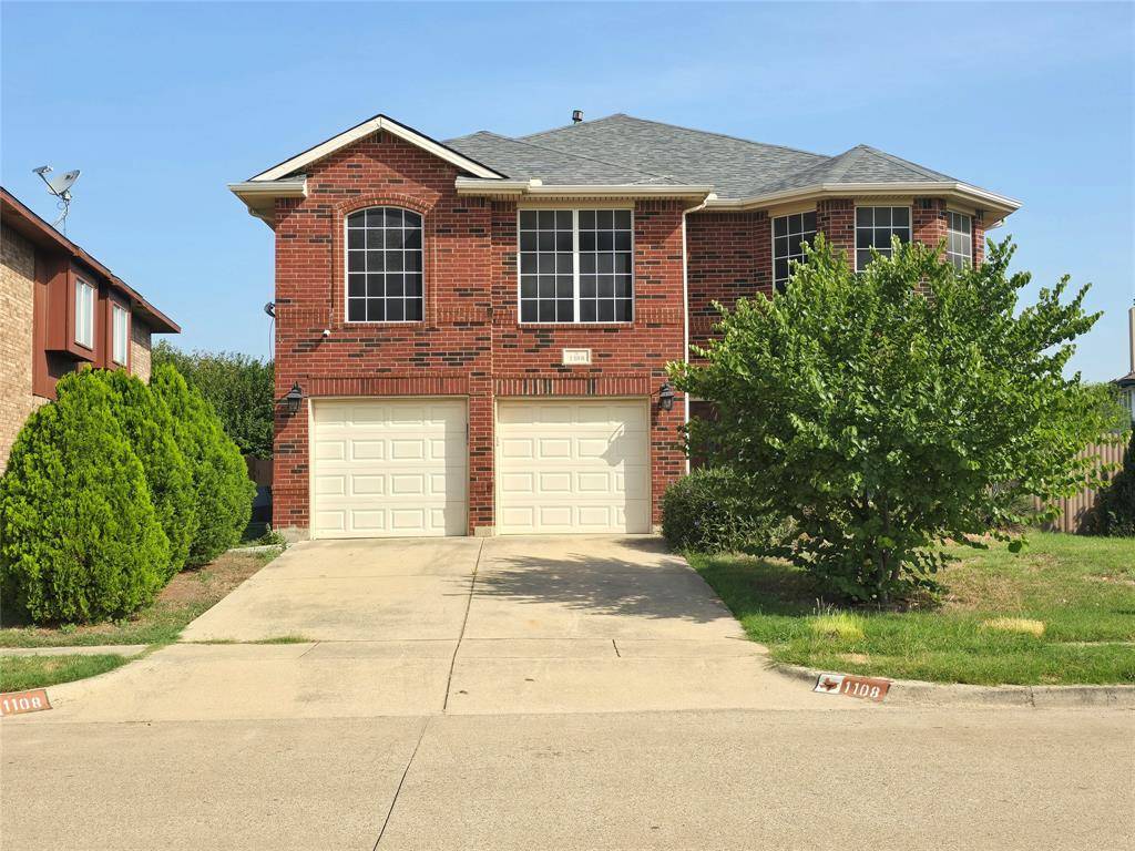 Saginaw, TX 76131,1108 Grand Central Parkway