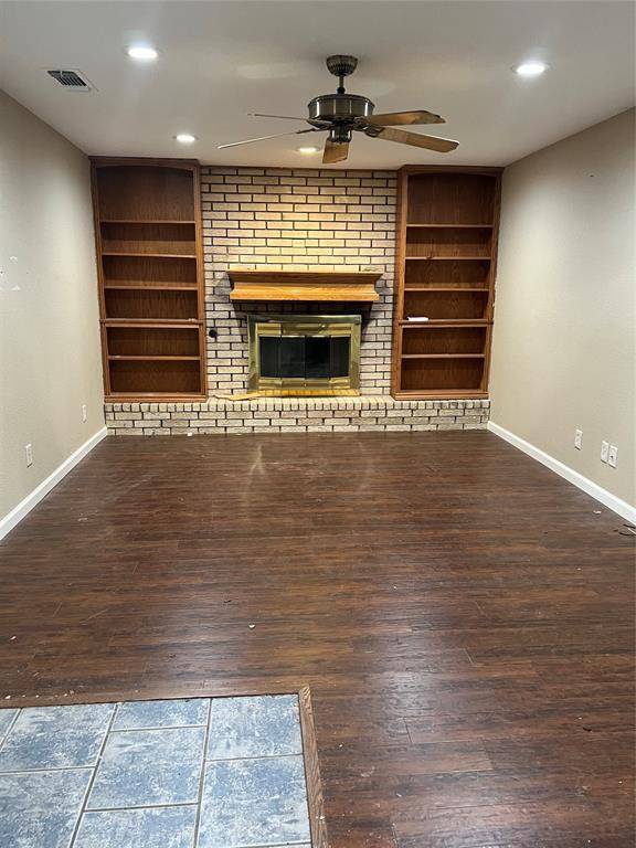 Hurst, TX 76053,332 Belmont Street