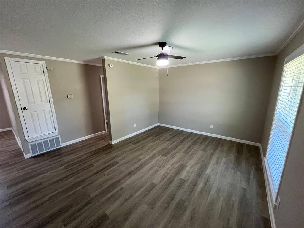 Mesquite, TX 75149,2444 Avis Street