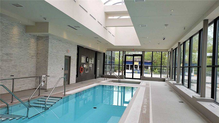 Richmond Hill, ON L4C 0X5,9618 Yonge ST #1003