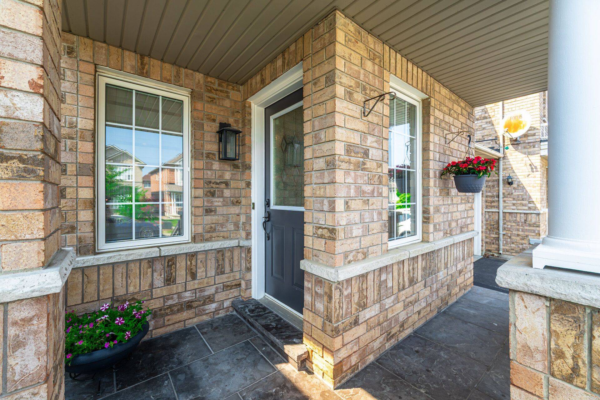 Mississauga, ON L5M 6Z3,3673 Freeman TER