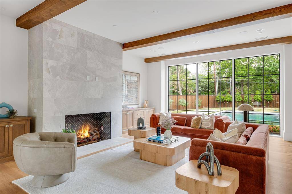 Dallas, TX 75218,8531 Santa Clara Drive