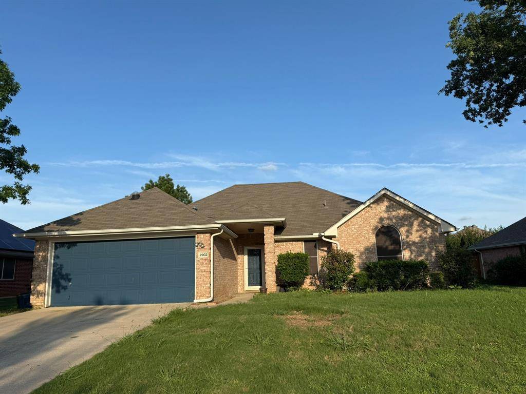 Corinth, TX 76210,2902 hollis Drive