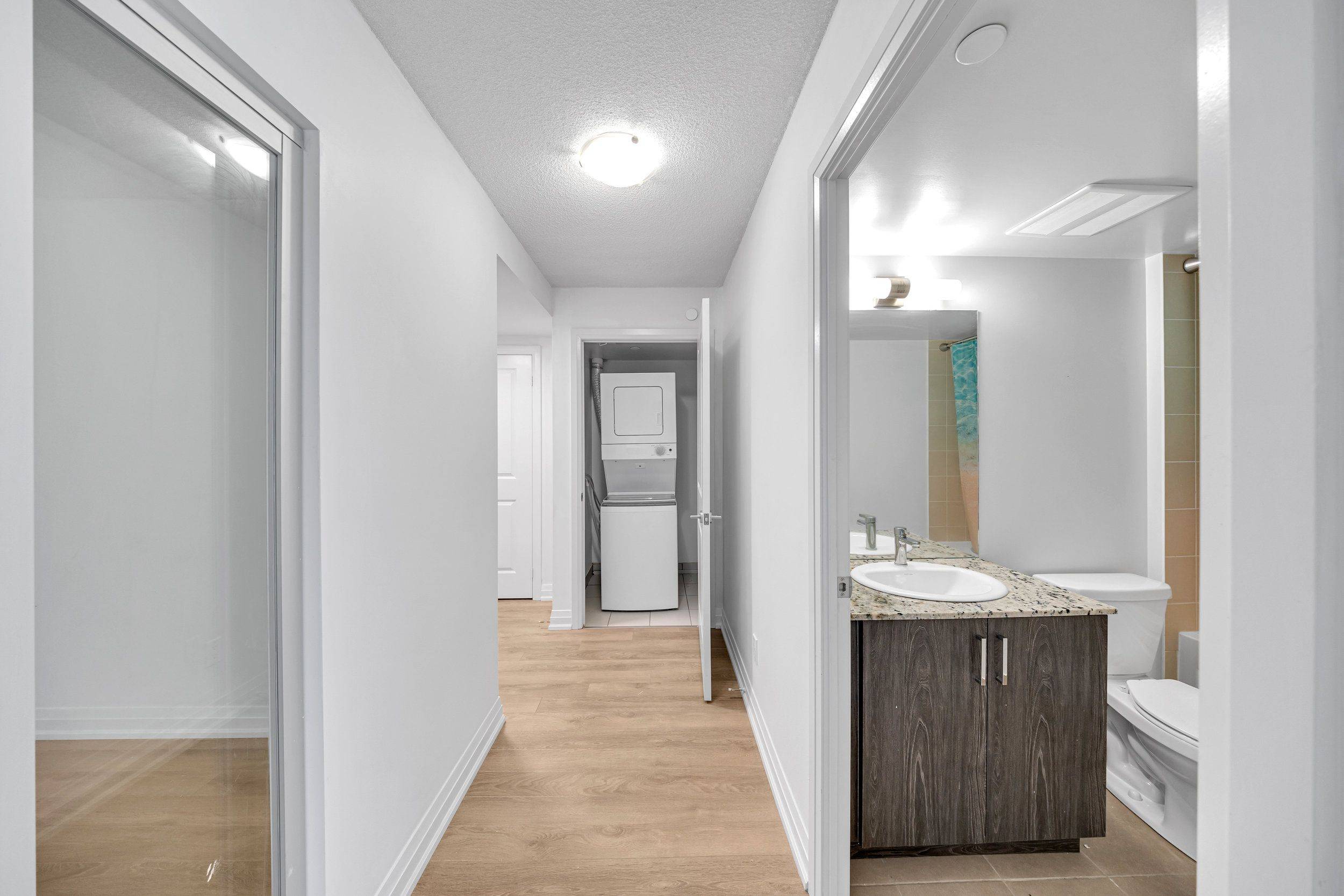 Toronto E09, ON M1H 2Y5,20 Meadowglen PL #632