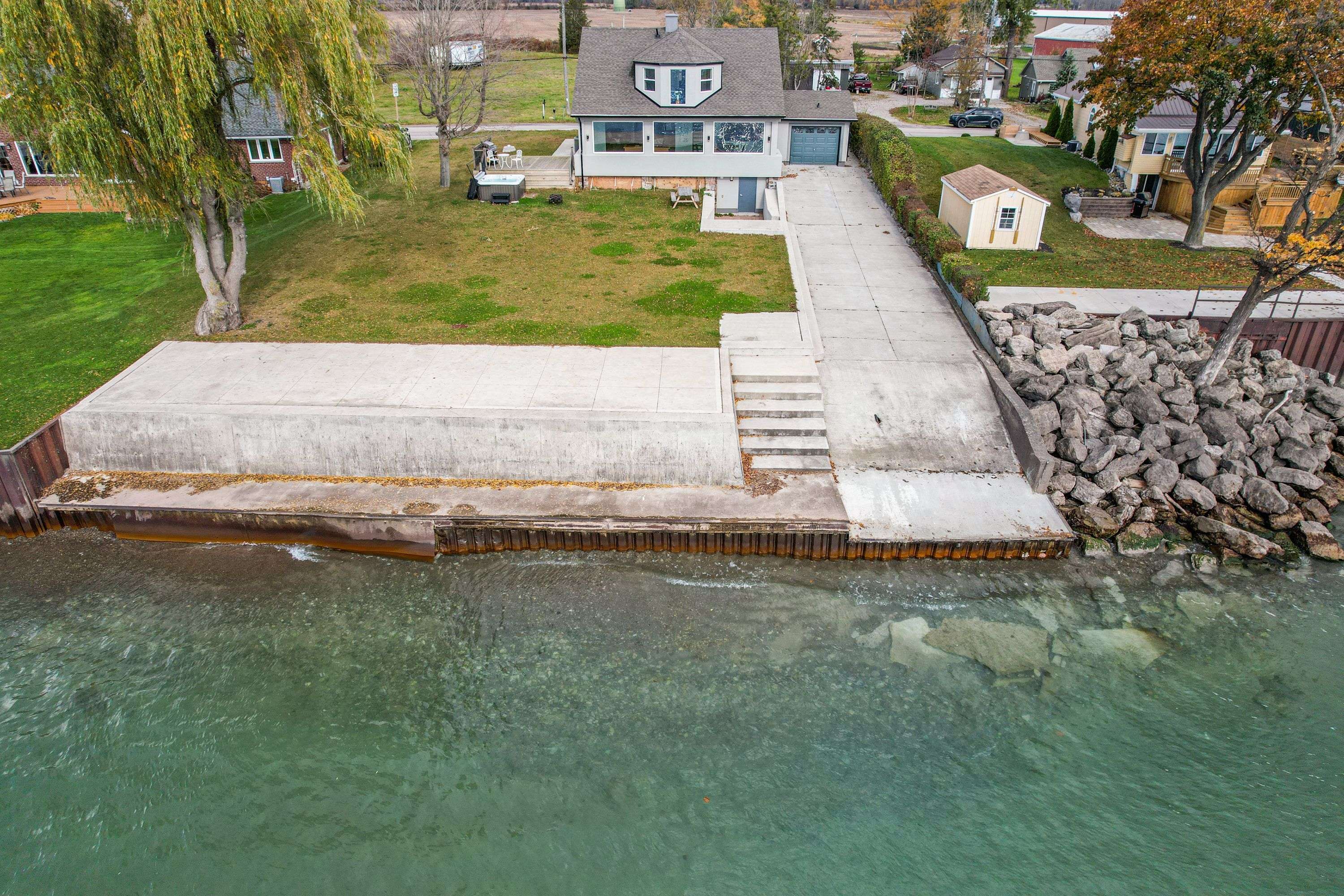 Haldimand, ON N0A 1K0,2952 North Shore DR