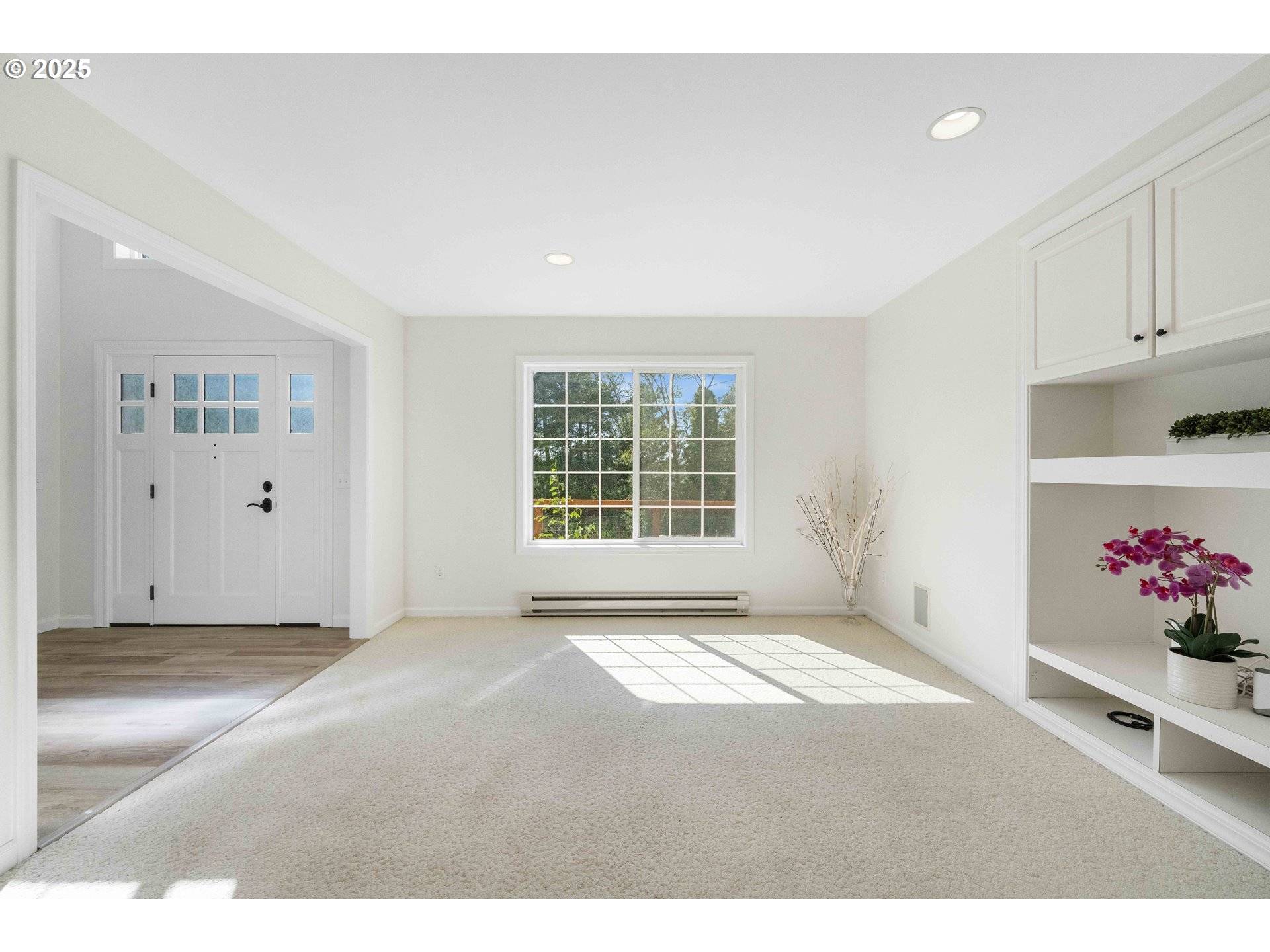North Bend, OR 97459,2279 HAMILTON ST