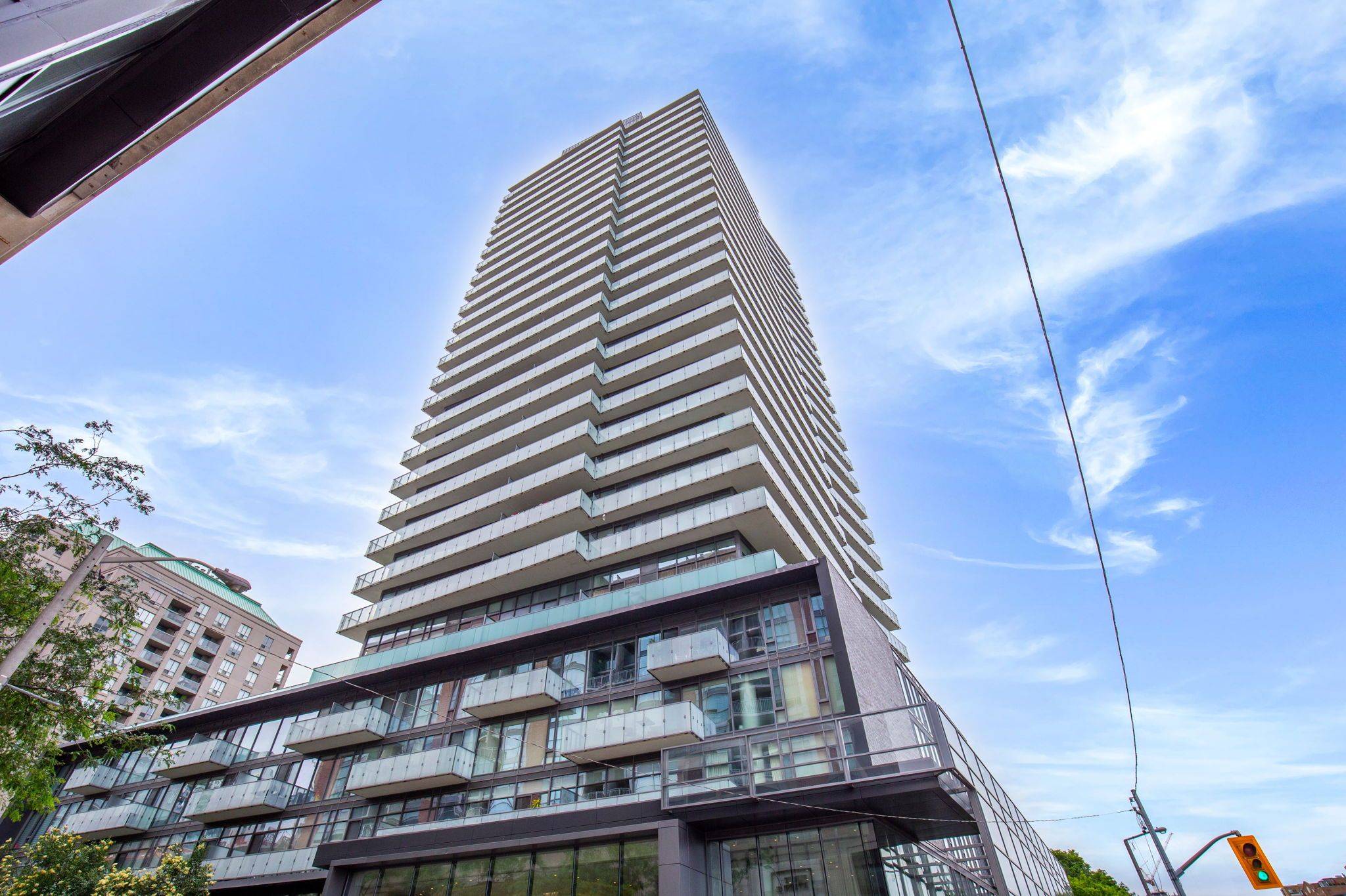 Toronto C10, ON M4T 2A4,1815 Yonge ST #1806