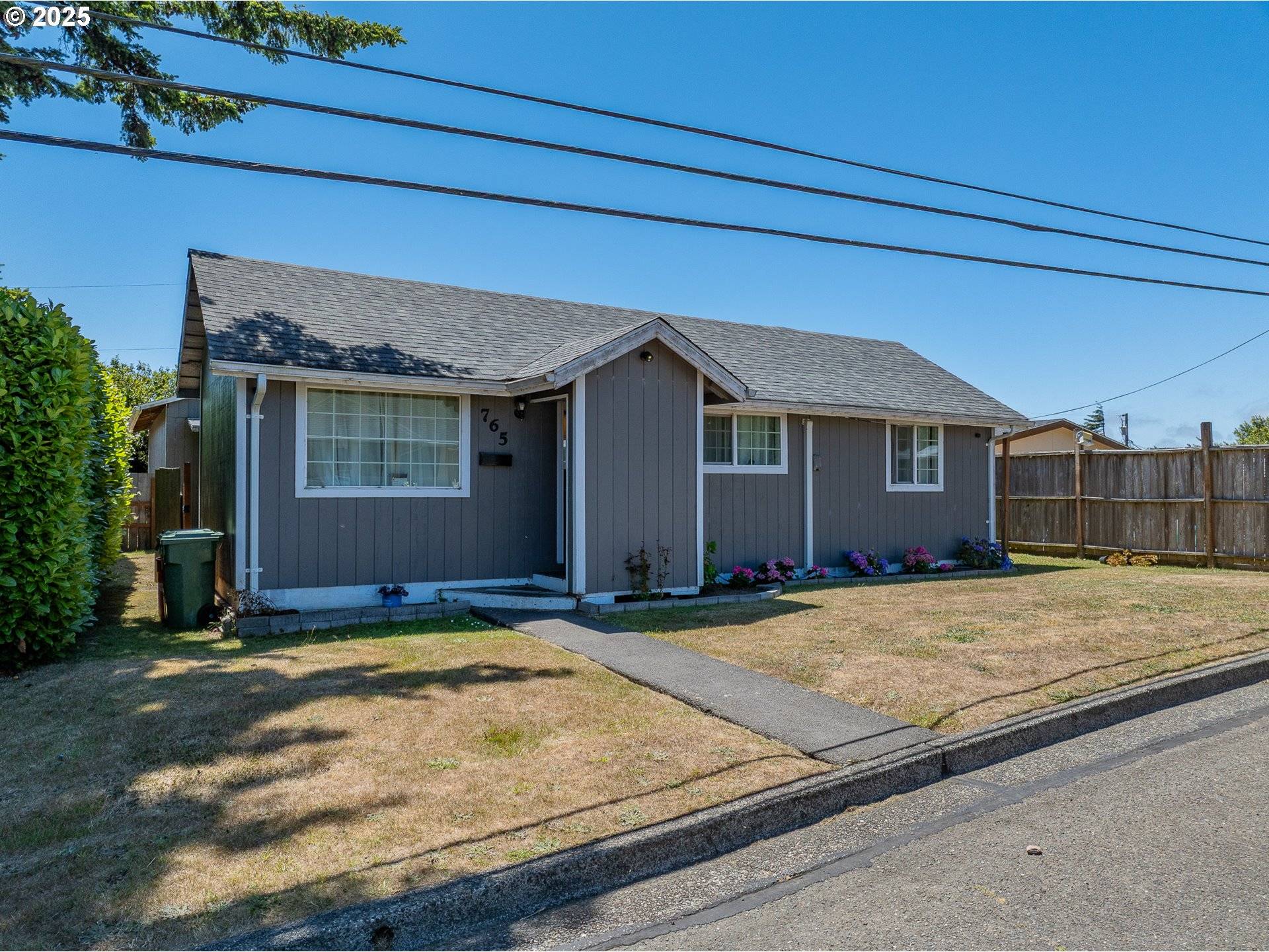 North Bend, OR 97459,765 STATE ST