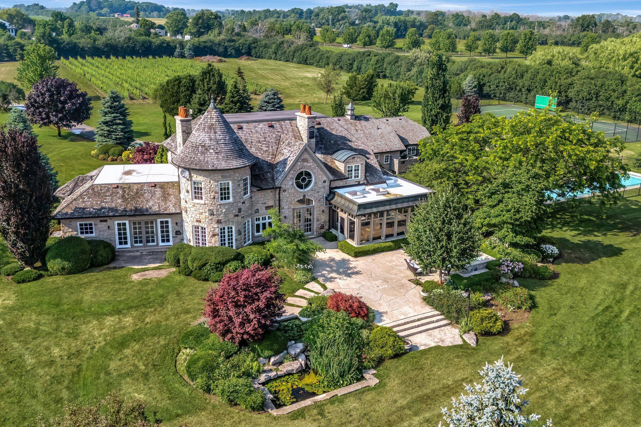 Prince Edward County, ON K0K 3L0,37 Bellavista DR