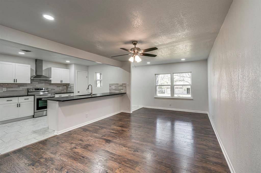 Fort Worth, TX 76133,3561 Westfield Avenue