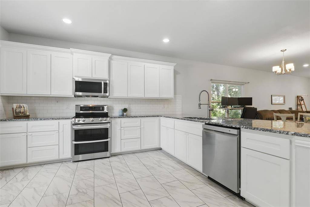 Fort Worth, TX 76107,5605 Bonnell Avenue