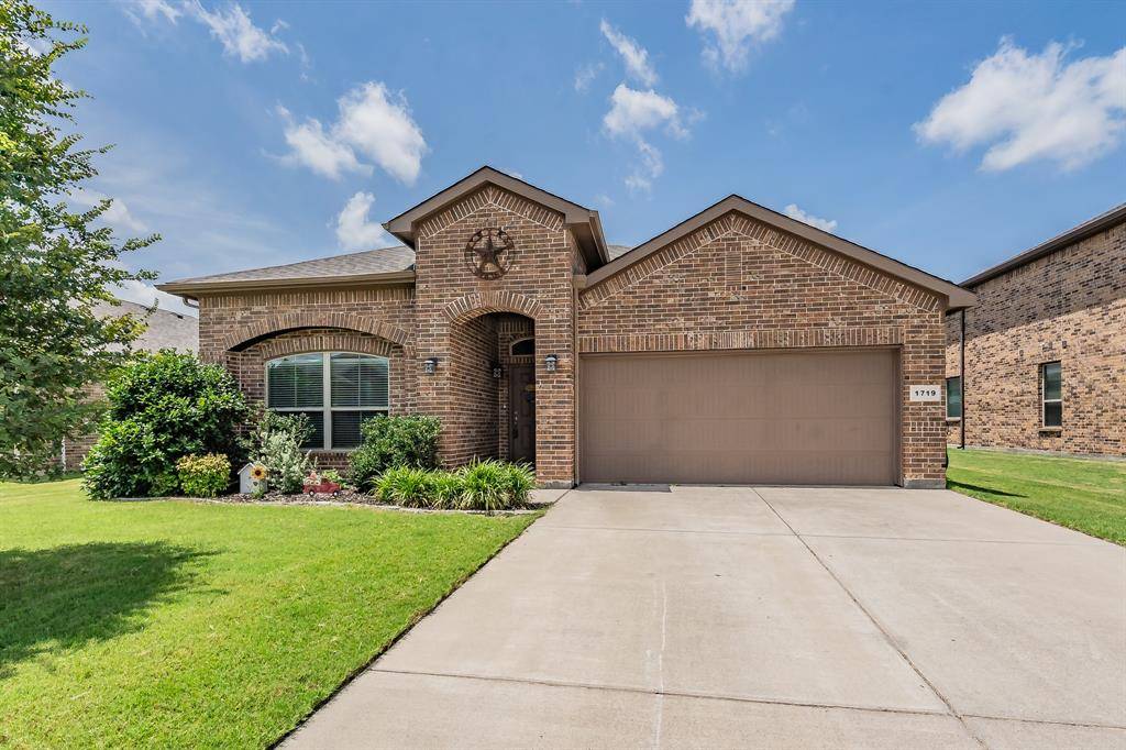 Cleburne, TX 76033,1719 Cross Creek Lane