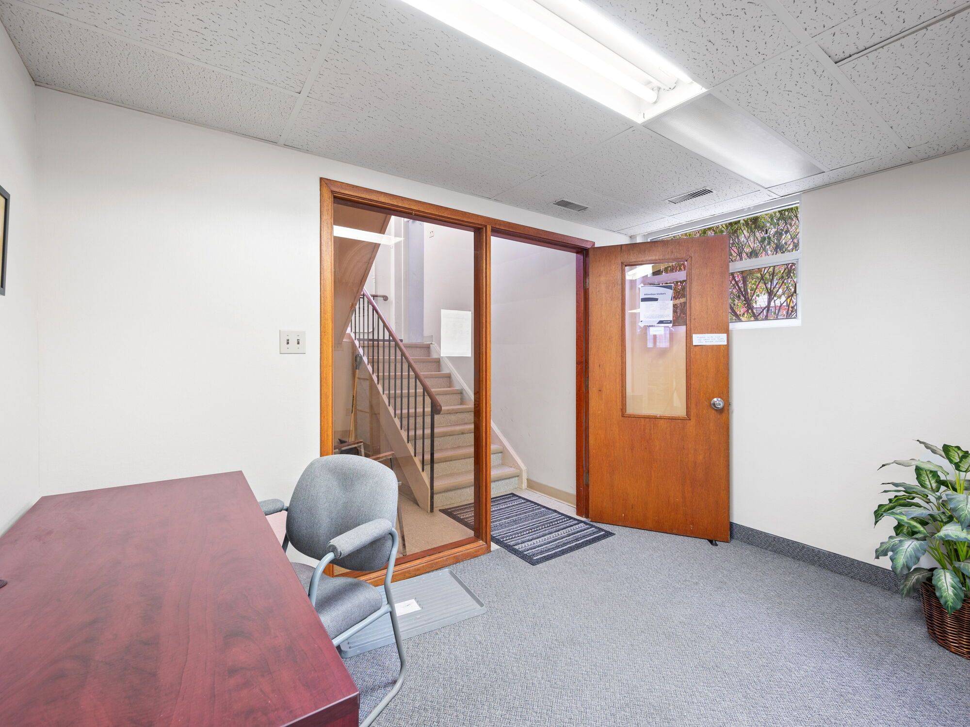 Caledon, ON L7E 1C7,33 King ST W #West Side Lower