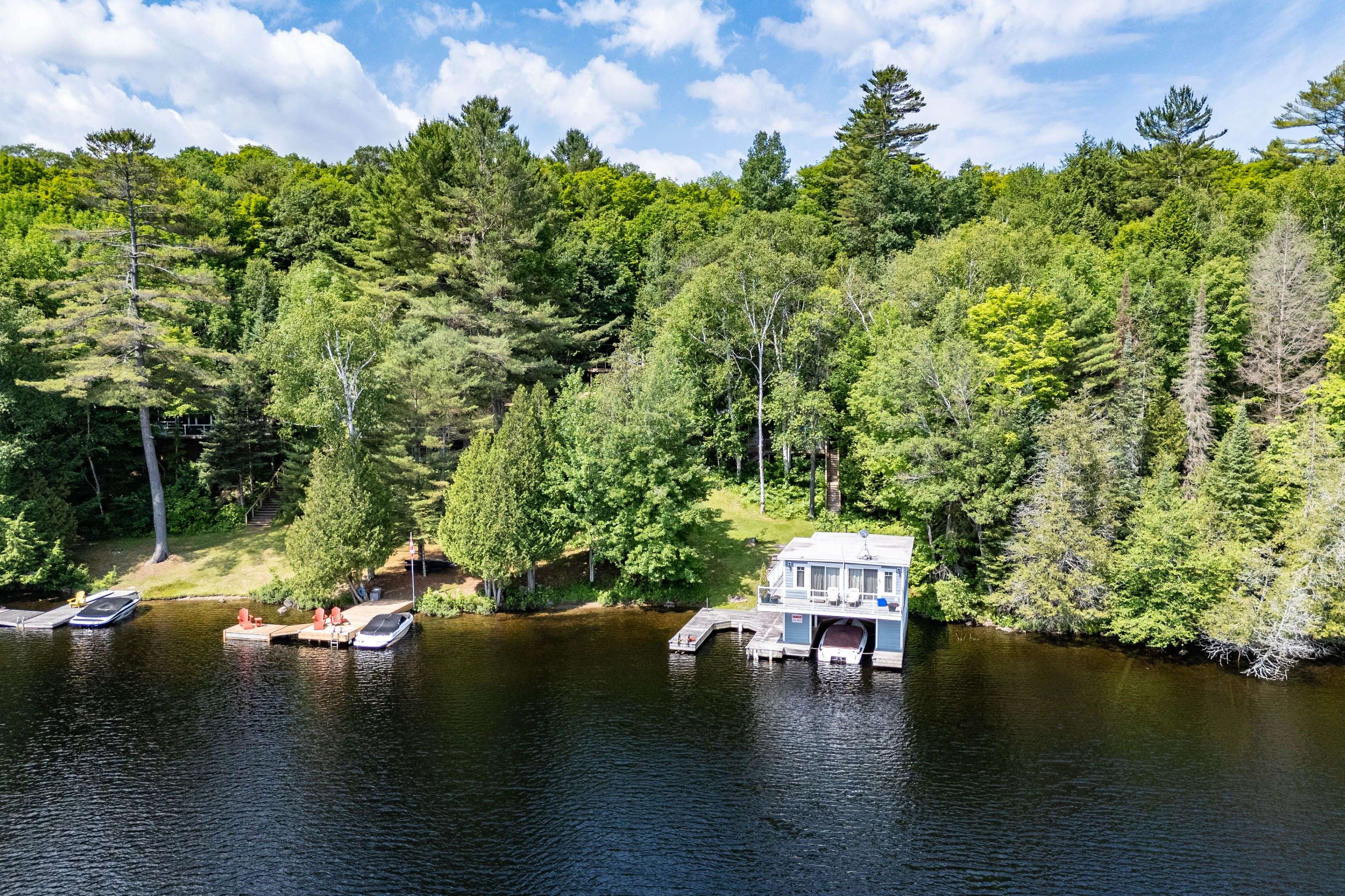 Lake Of Bays, ON P1H 2J3,1024/1025 White Pines RD