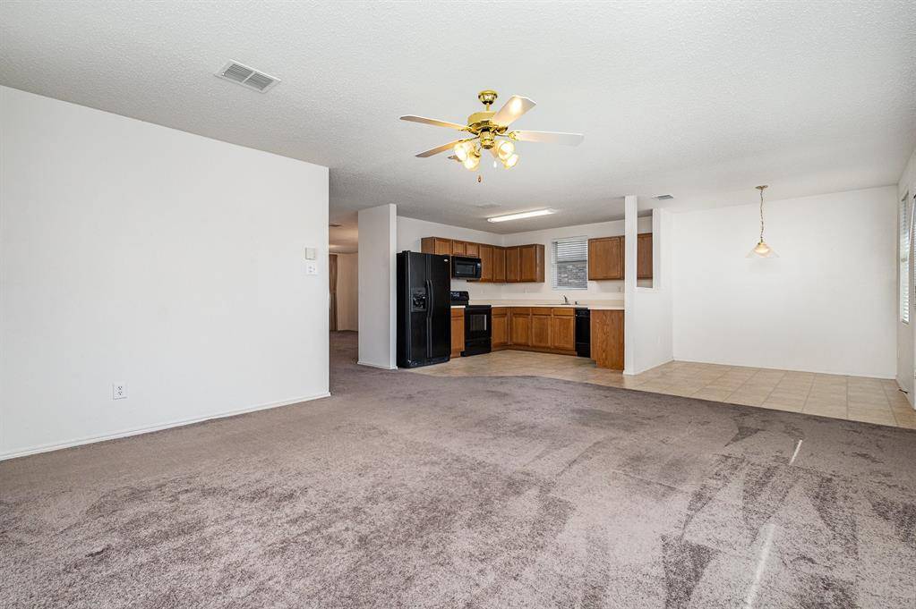 Mesquite, TX 75181,1428 Nimitz Way