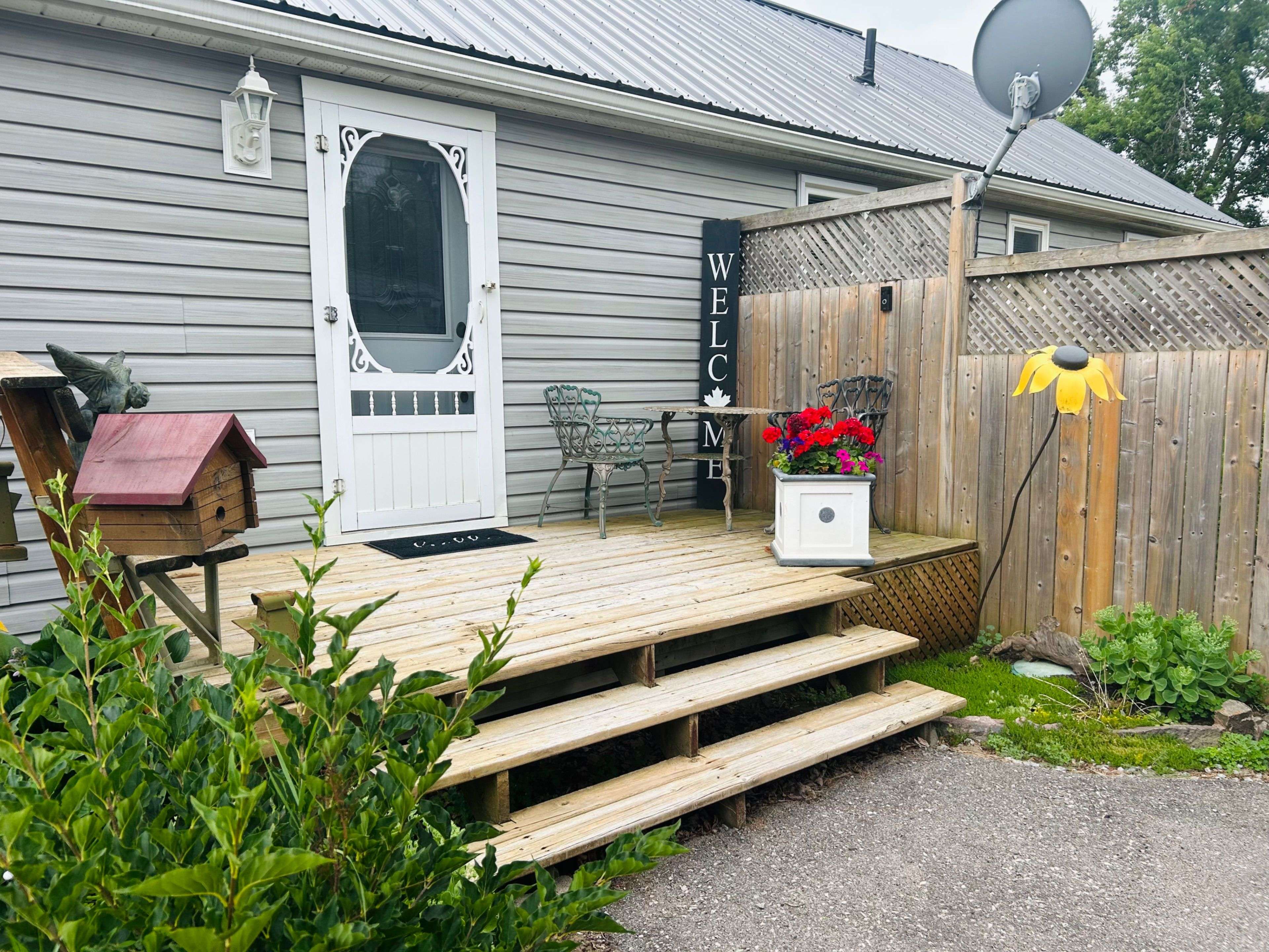 Kawartha Lakes, ON K0M 2T0,97 Bolsover RD
