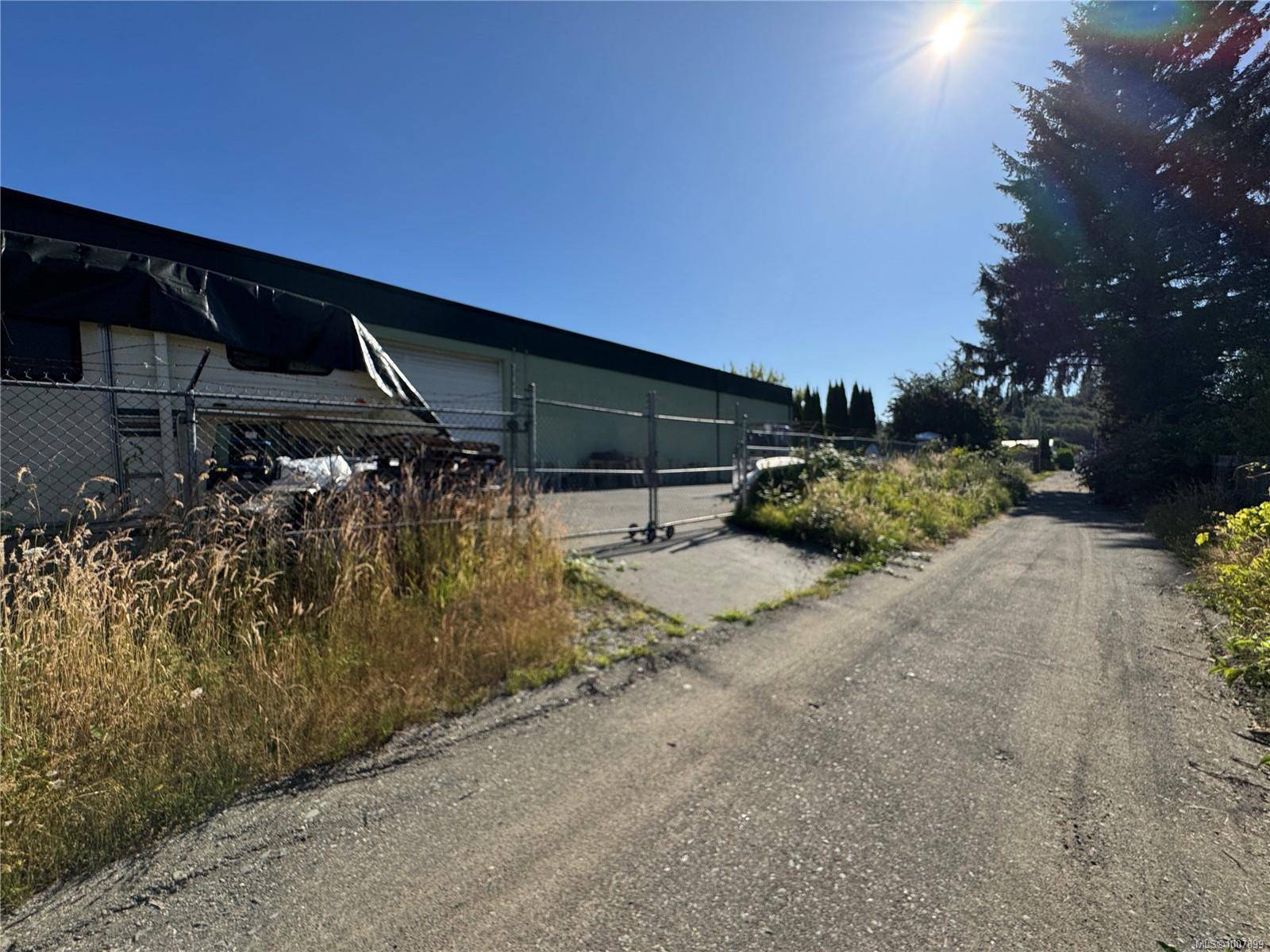 Campbell River, BC V9W 4J1,1924 14th Ave