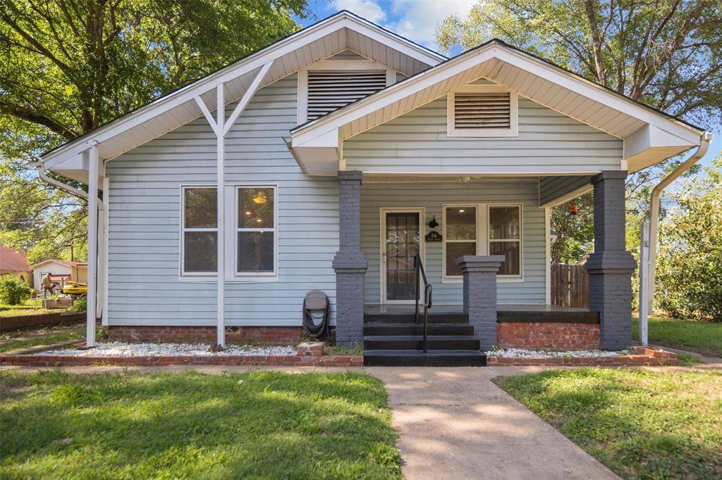 Jacksonville, TX 75766,736 Dallas Street