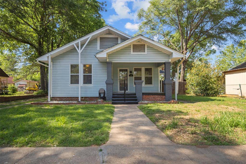 Jacksonville, TX 75766,736 Dallas Street