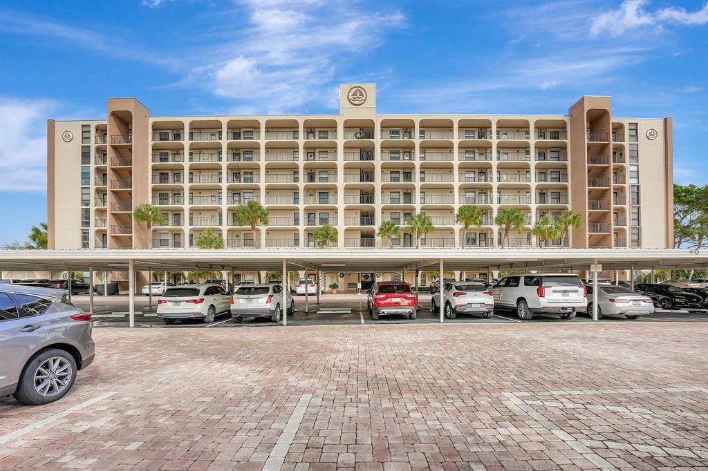 Deerfield Beach, FL 33441,1631 Riverview Rd #705