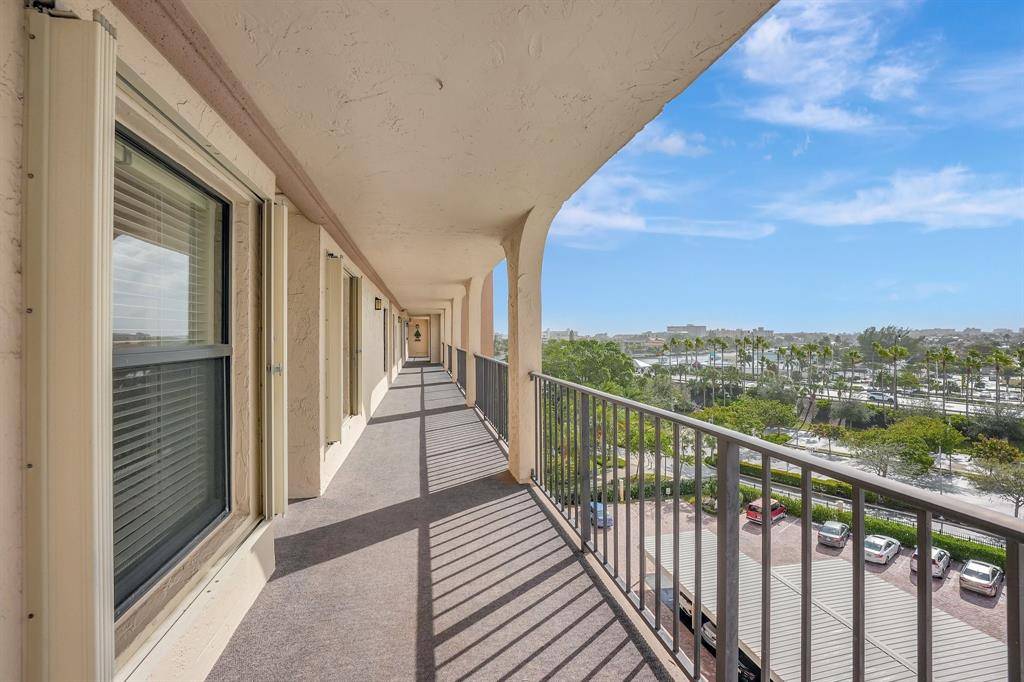 Deerfield Beach, FL 33441,1631 Riverview Rd #705