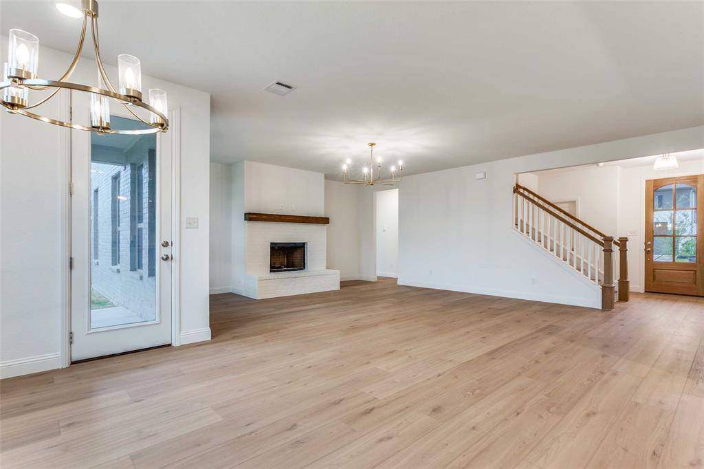 Willow Park, TX 76087,800 E Jockey