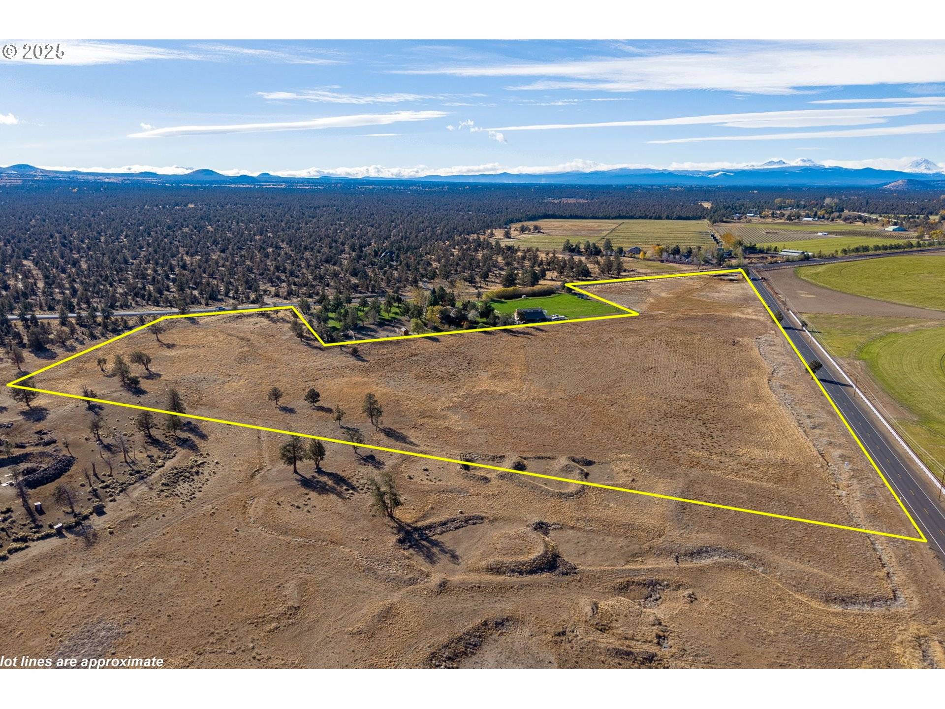 Bend, OR 97701,23669 DODDS RD