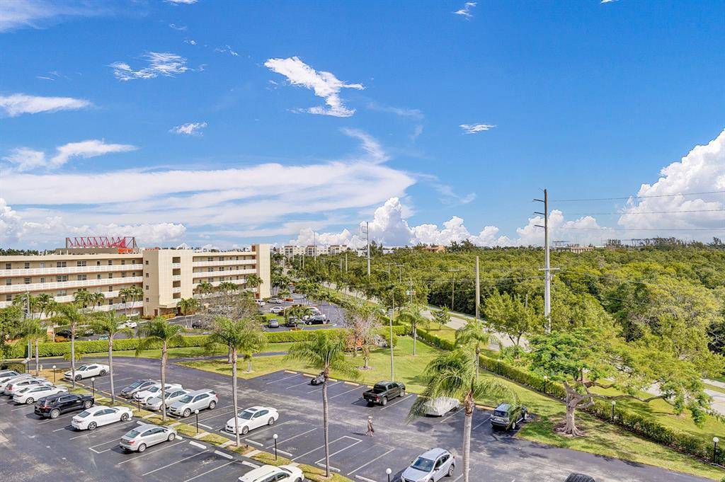 Dania Beach, FL 33004,200 SE 5th Ave #601