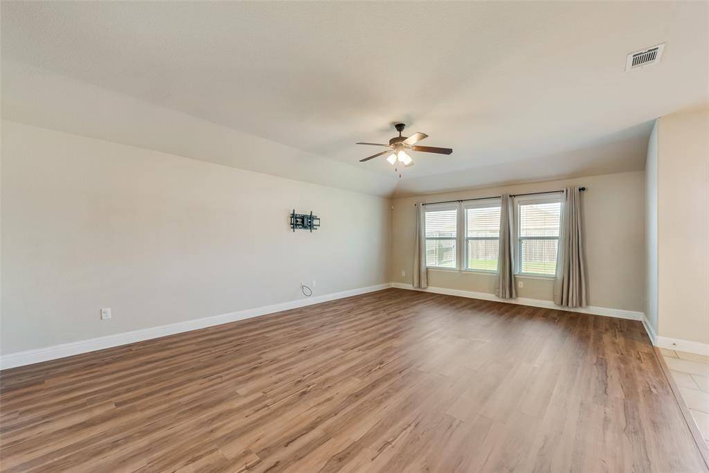 Forney, TX 75126,3018 Mill Creek Way