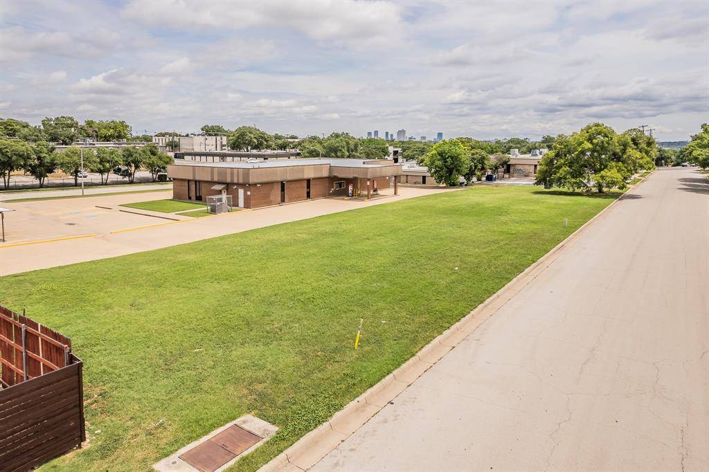Fort Worth, TX 76107,00 Fletcher Avenue
