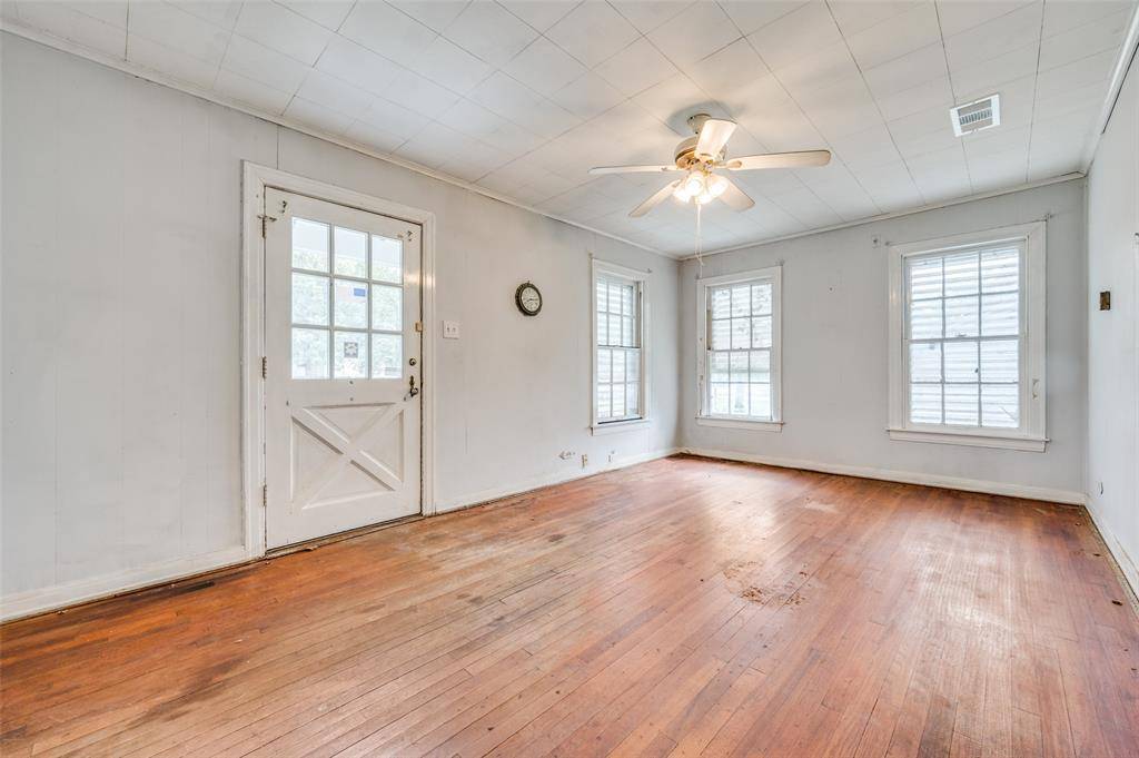 Irving, TX 75060,2041 Rosebud Drive